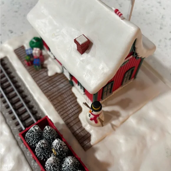 Hallmark Keepsake Club Exclusive - Lionel Holiday Special Train Set (2003) As Is